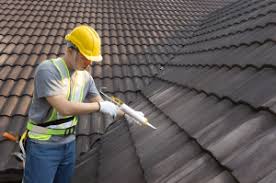 Fast & Reliable Emergency Roof Repairs in Tompkinsville, KY